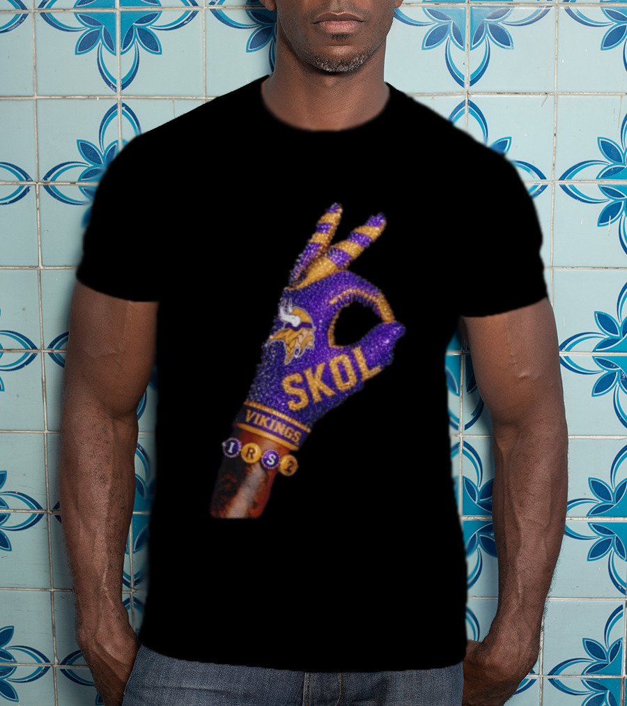 Minnesota Vikings Skol Isaiah Rodgers Iceman Glove T-Shirt