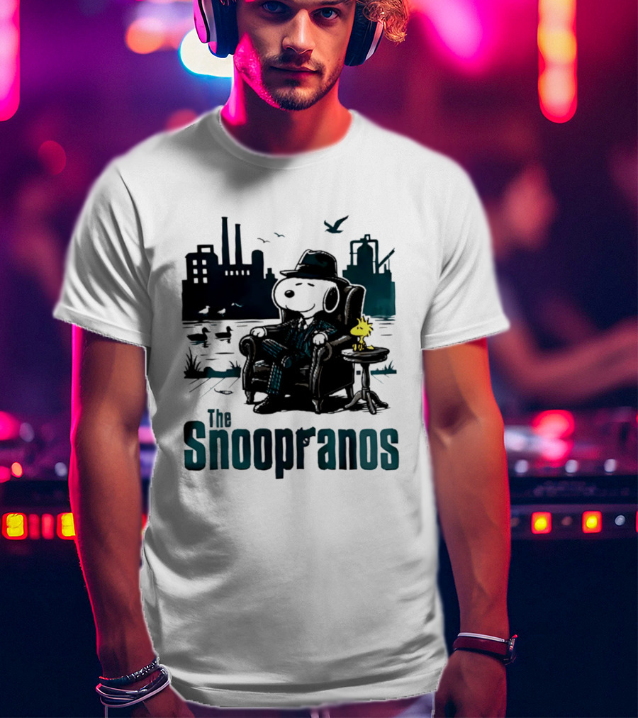 The Snoopranos Peanuts Snoopy Woodstock Mafia Scene T-Shirt