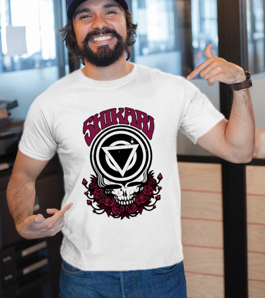 Shikari Triangle Skull Roses T-Shirt