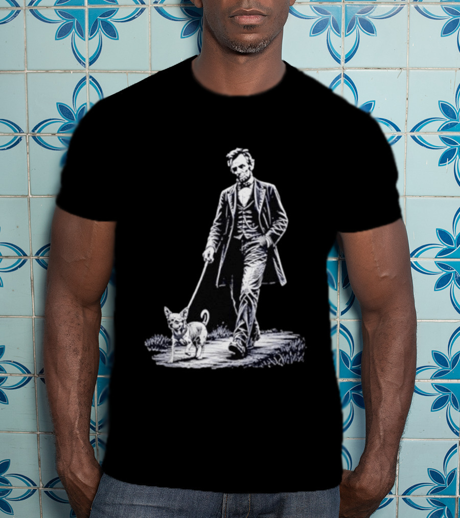 Abraham Lincoln Walking Chihuahua For USA 250th Anniversary Celebration T-Shirt