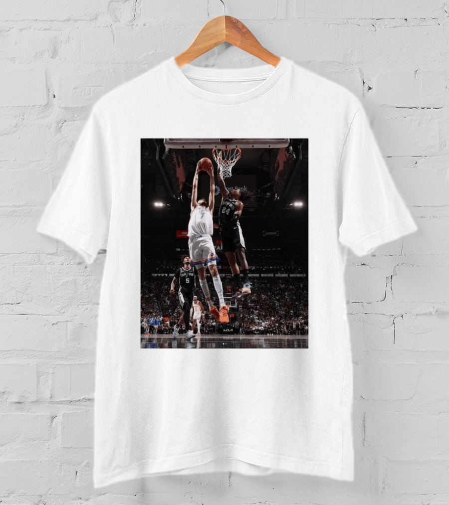 Spurs Devin Vassell Blocks Thunder Chet Holmgren NBA Basketball Moment T-Shirt