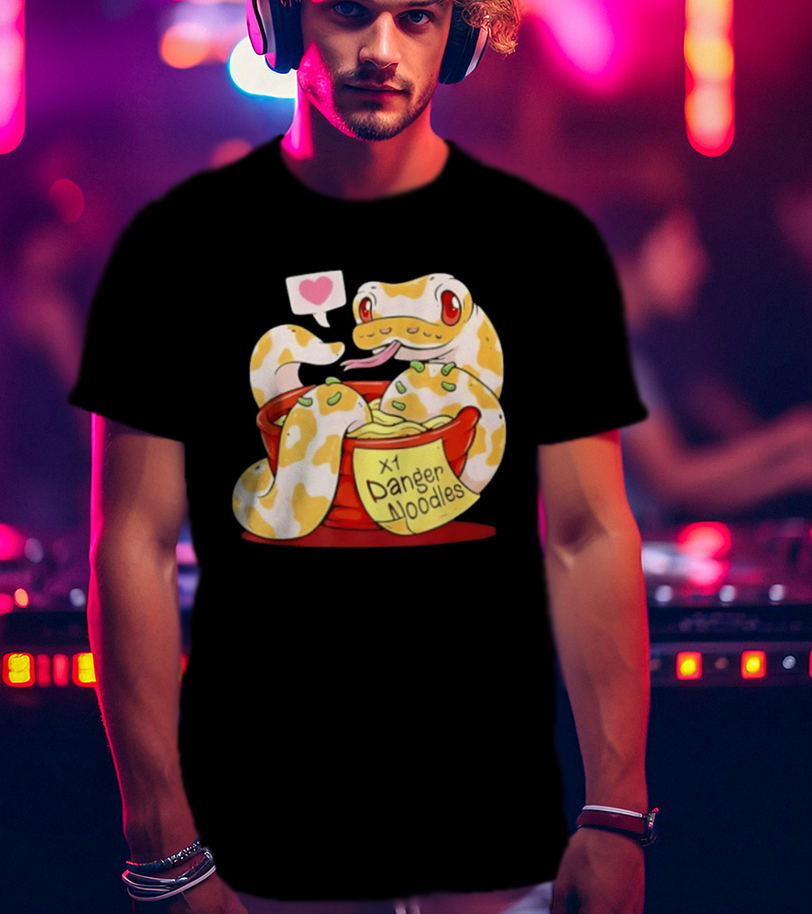 Snake Love X1 Danger Noodles Cartoon Cute Snake With Heart Speech Bubble T-Shirt