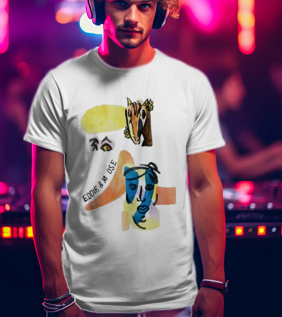Eddie And Moose Horse Head Face Eye Shape Abstract Eddie And M CSE T-Shirt