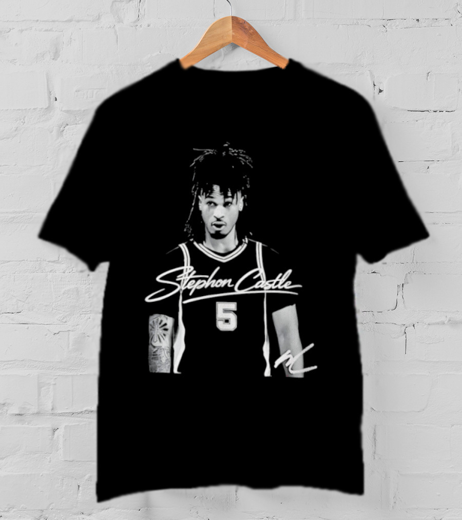 Stephon Castle UConn Huskies NCAA Men's Basketball Number 5 Signature T-Shirt