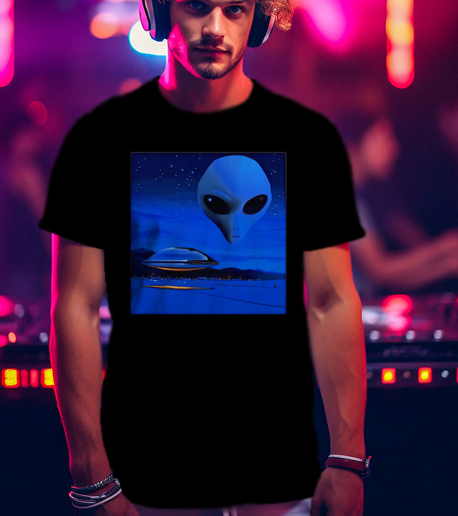 Aline UFO Portrait Night Sky Scene T-Shirt