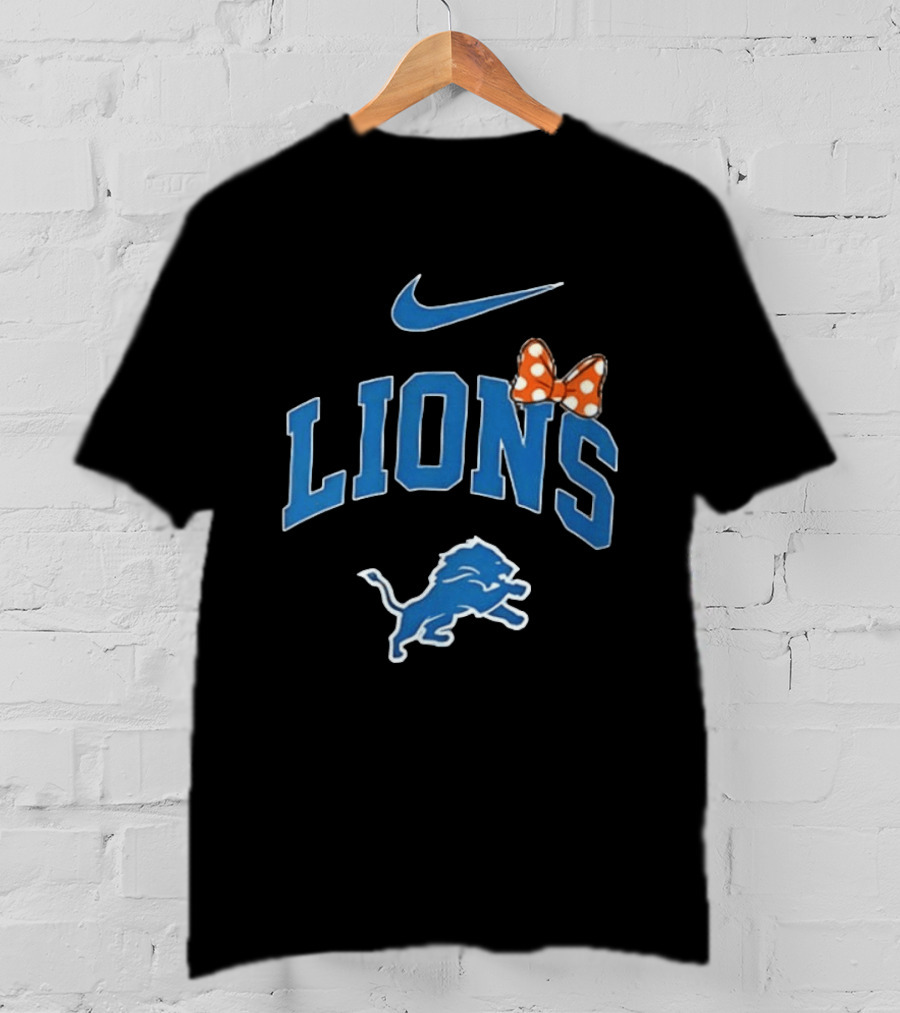 Detroit Lions Boo To You Fa Boo Lous Rugby Sports Team Halloween Bow T-Shirt