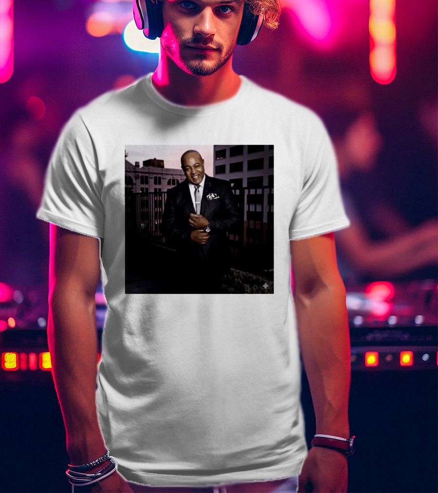Peabo Bryson Soul Singer Known As The Voice Of Love Dies At 75 T-Shirt