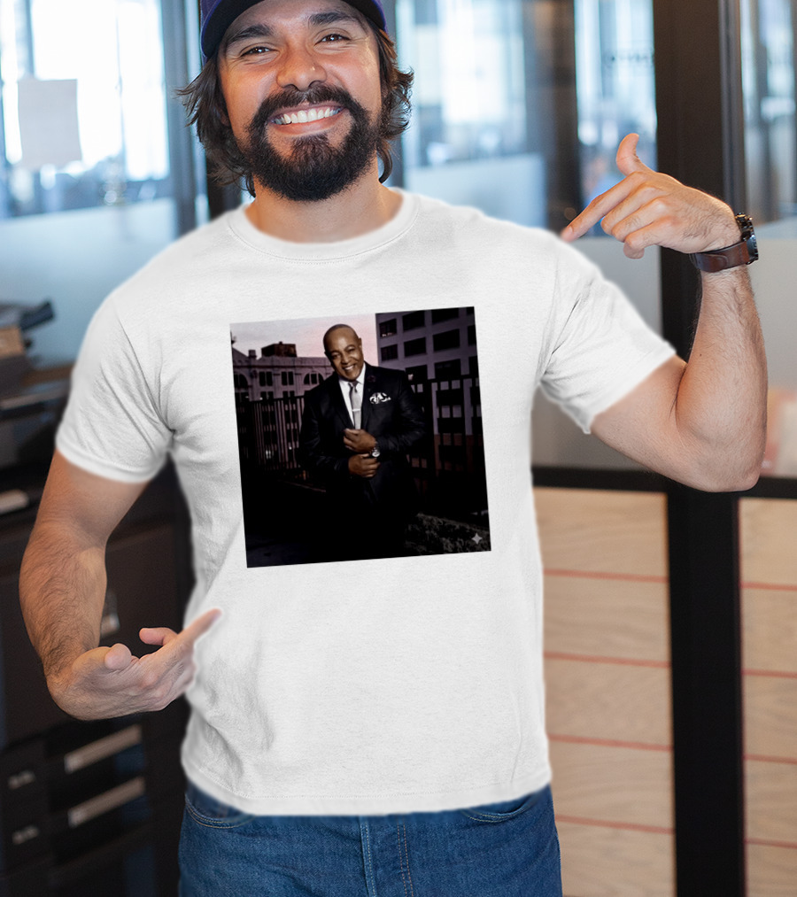 Peabo Bryson Soul Singer Known As The Voice Of Love Dies At 75 T-Shirt