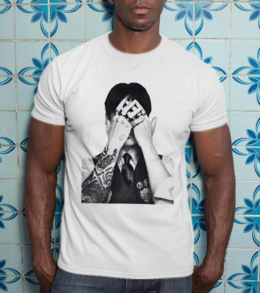 Jungkook BTS Tattoo Hands Rings Black And White Aesthetic T-Shirt
