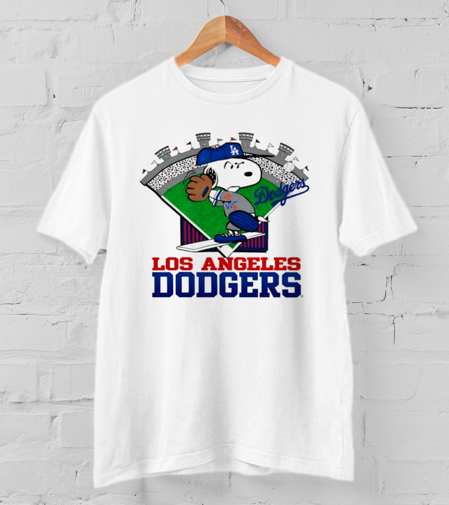 Los Angeles Dodgers Snoopy Peanuts Baseball Swing Stadium T-Shirt