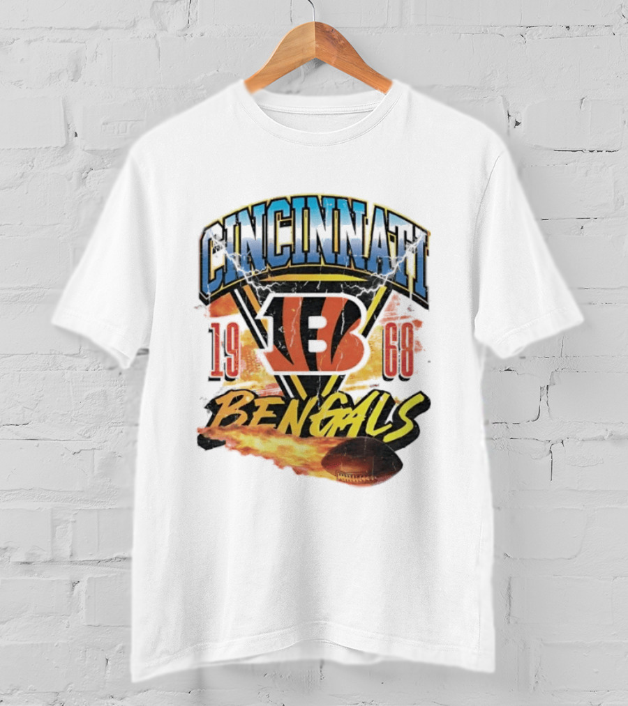 Cincinnati Bengals 1968 Flaming Football Vintage NFL T-Shirt