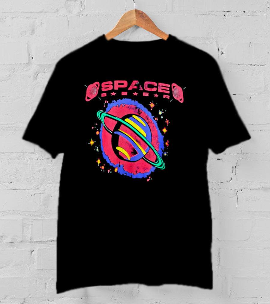 Space Baer Saturn Planet Cosmic Stars Aesthetic Universe 2026 T-Shirt