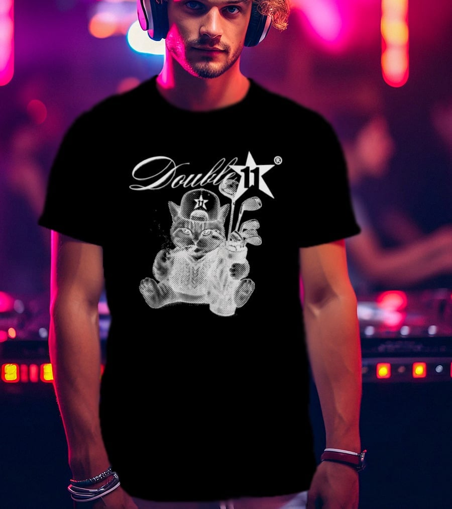 Double 11 Golfing Cat Star Golf Clubs Urban Streetwear 2026 Future T-Shirt