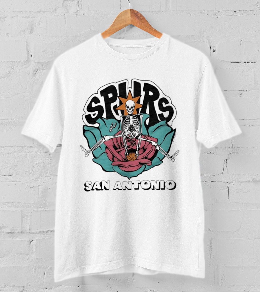 San Antonio Spurs Skeleton Basketball T-Shirt