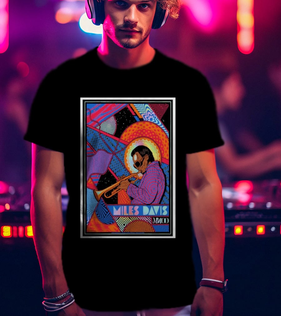 Miles Davis M100 Vibrant Foil Psychedelic Jazz Artistry Trumpet Player T-Shirt