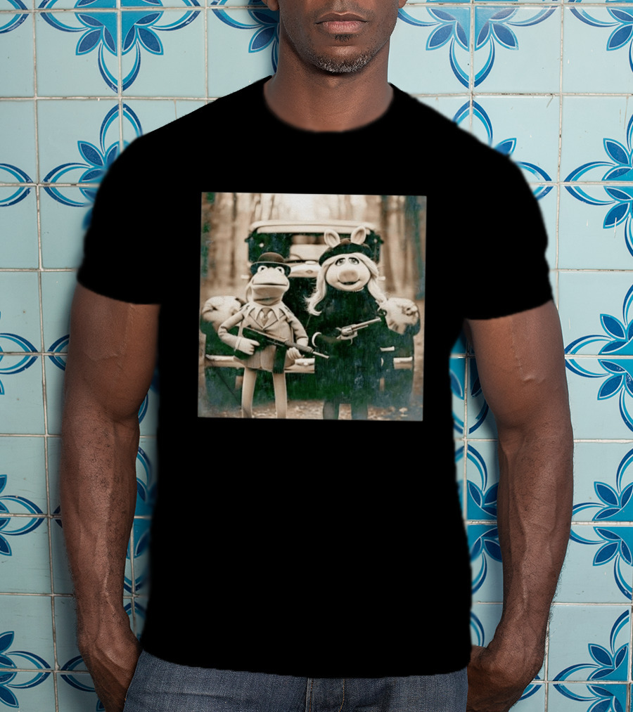 The Muppets Kermit The Frog Miss Piggy Gangster T-Shirt