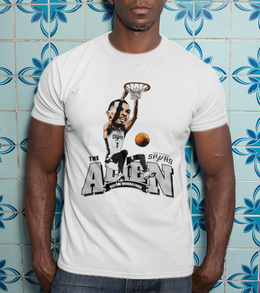 San Antonio Spurs The Alien Victor Wembanyama Basketball Dunk T-Shirt