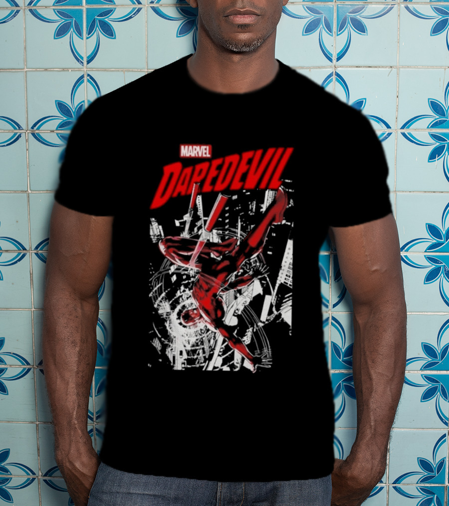 Marvel Daredevil Dynamic Acrobatics Comic Burst T-Shirt