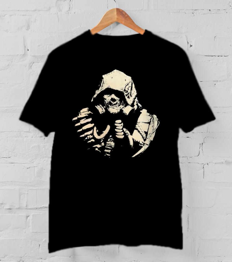 Arkham Scarecrow Gas Mask Hooded T-Shirt