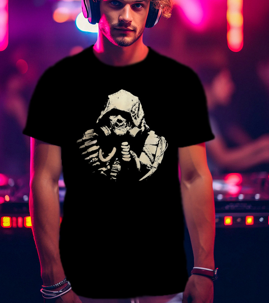 Arkham Scarecrow Gas Mask Hooded T-Shirt