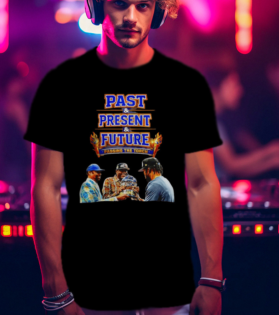 New York Knicks Past Present Future Passing The Torch Walt Frazier Patrick Ewing Jalen Brunson T-Shirt