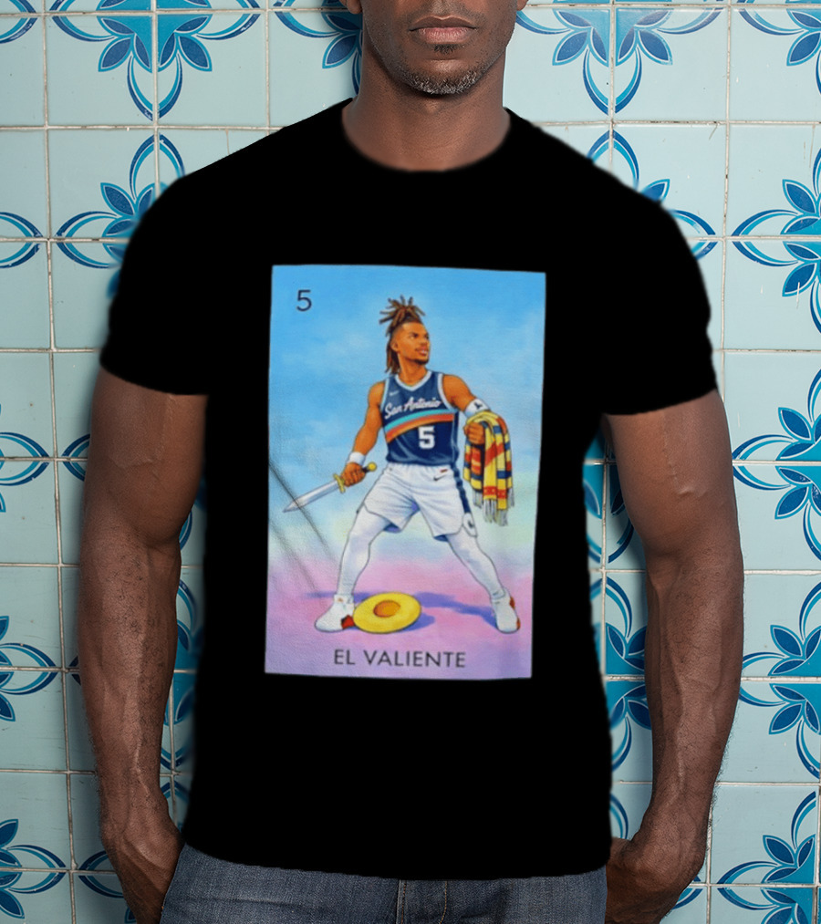 San Antonio Spurs El Valiente Stephon Castle Lotería Card T-Shirt