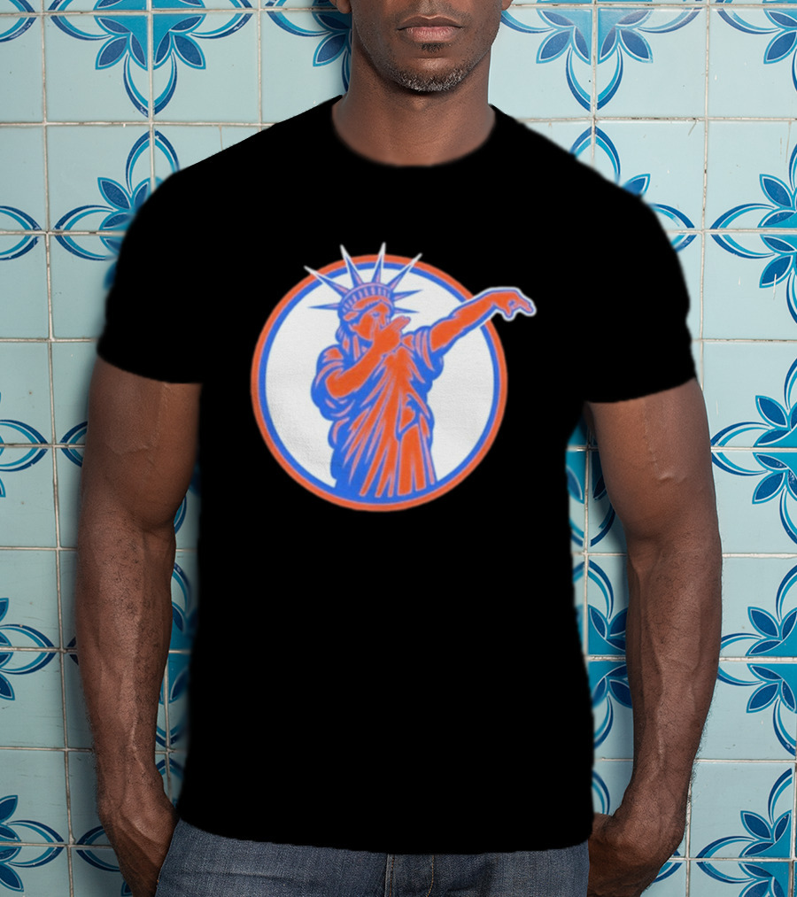 Statue Of Liber3 New York Knicks Basketball Circle T-Shirt