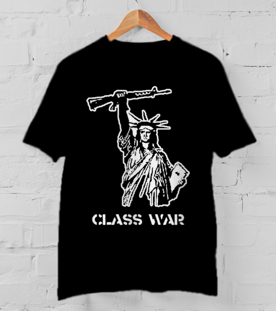 Statue Of Liberty AK 47 Class War New York USA T-Shirt