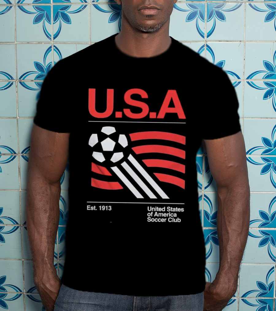 U.S.A. Est. 1913 United States Soccer Club Ball Flag T-Shirt