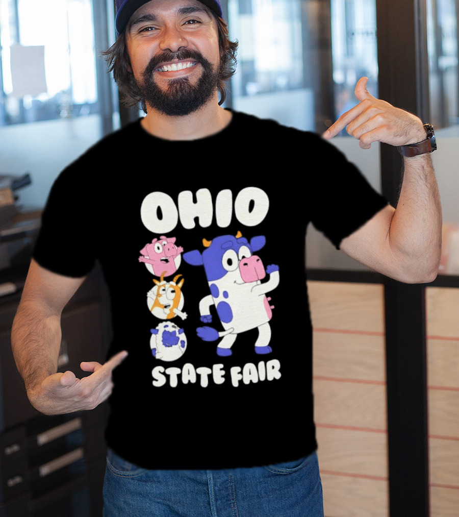 Blue Spotted Cow Pink Pig White Orange Goat Blue Sheep Farm T-Shirt