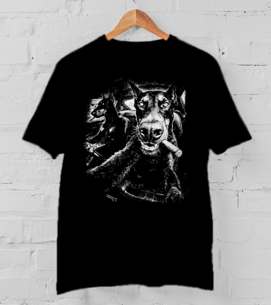 Doberman Dogs In Car Smoking Cigars Relaxing Retro Vibes T-Shirt