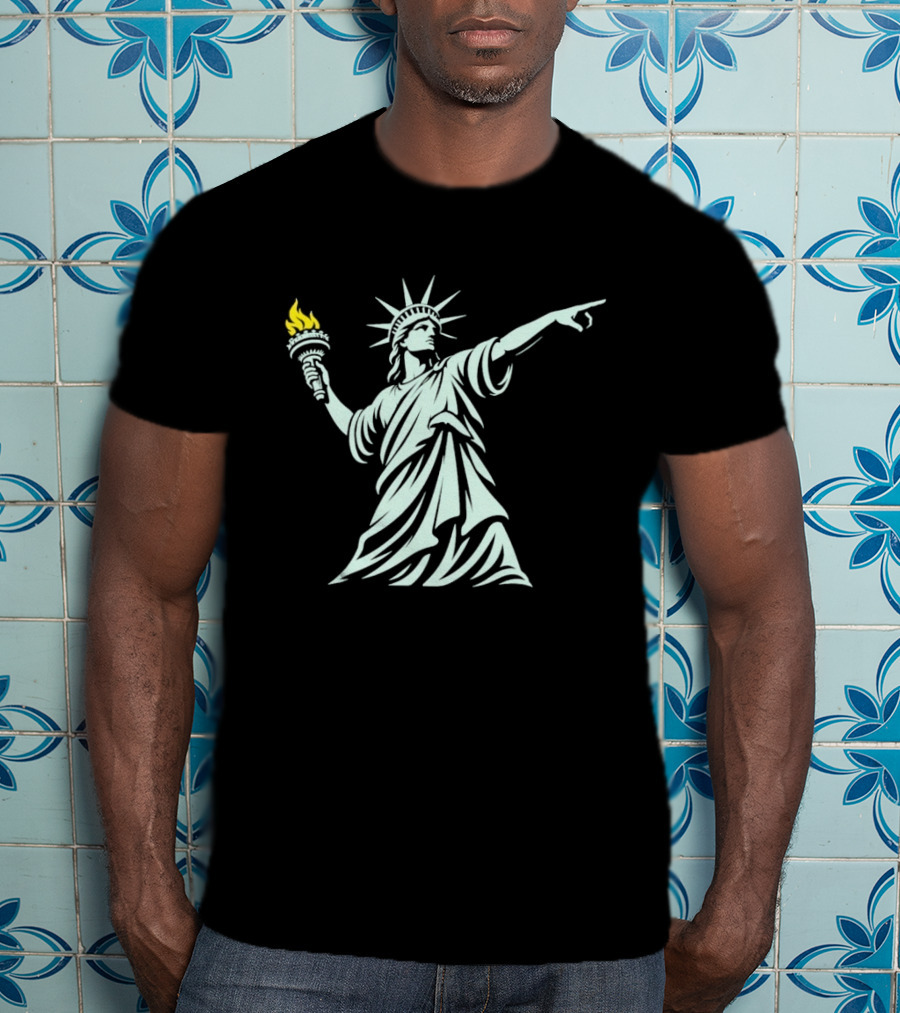 Statue Of Liberty Pointing Torch Of Freedom For Justice T-Shirt