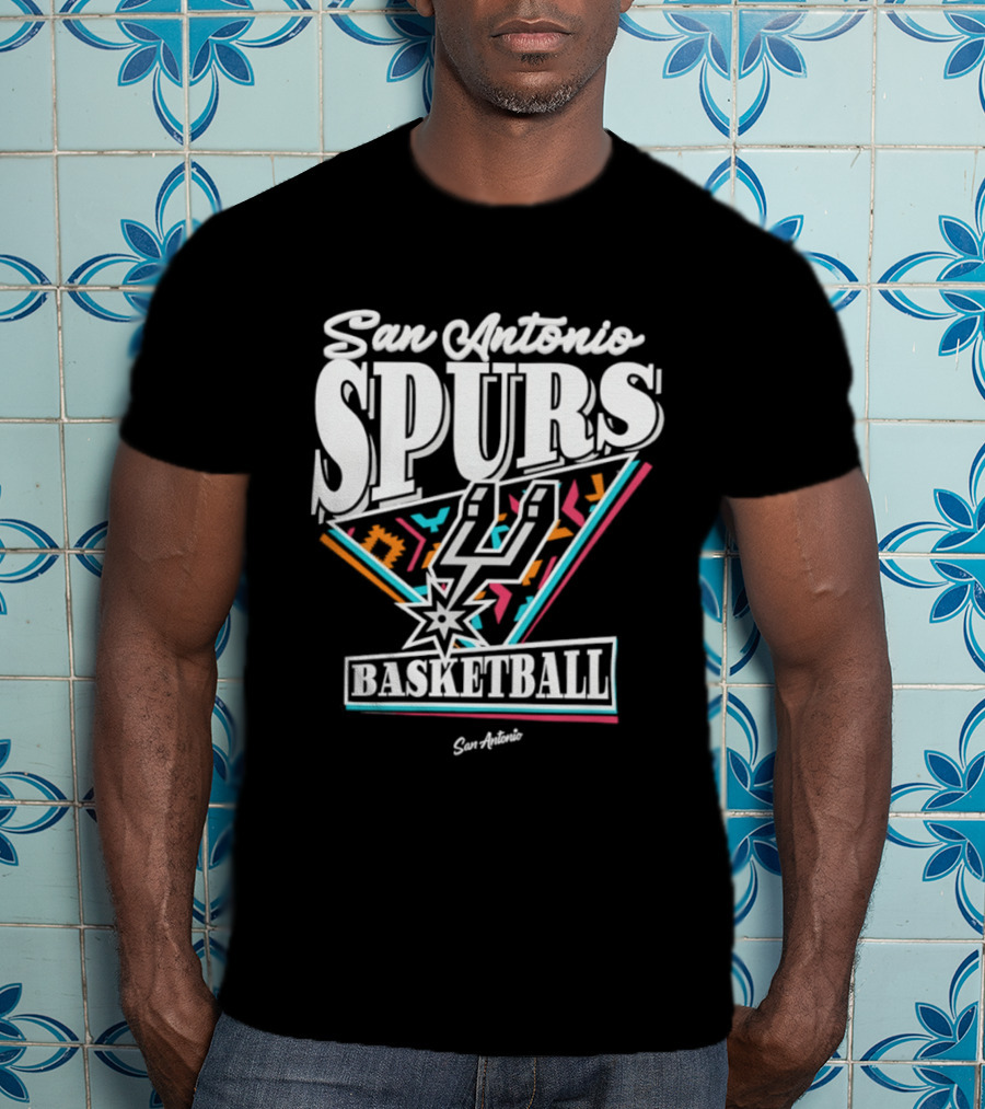San Antonio Spurs 90s Basketball T-Shirt