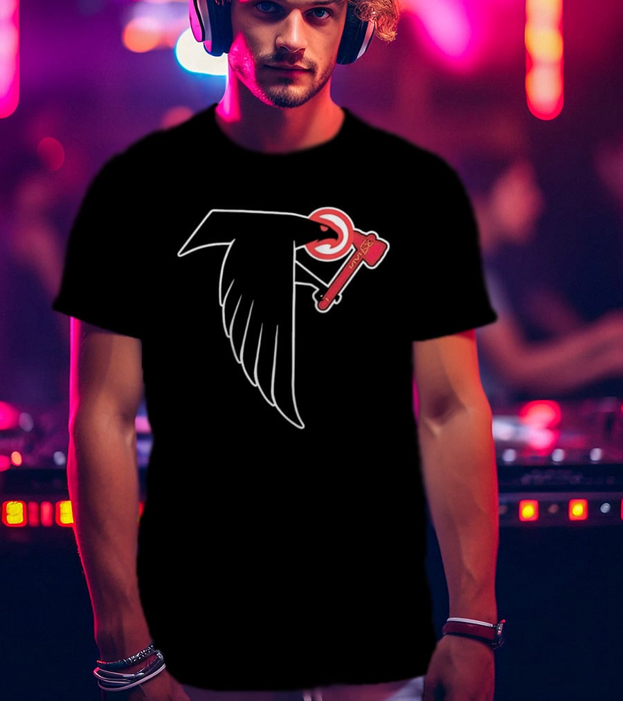 Atlanta Falcons Bird Holding Tomahawk Axe T-Shirt