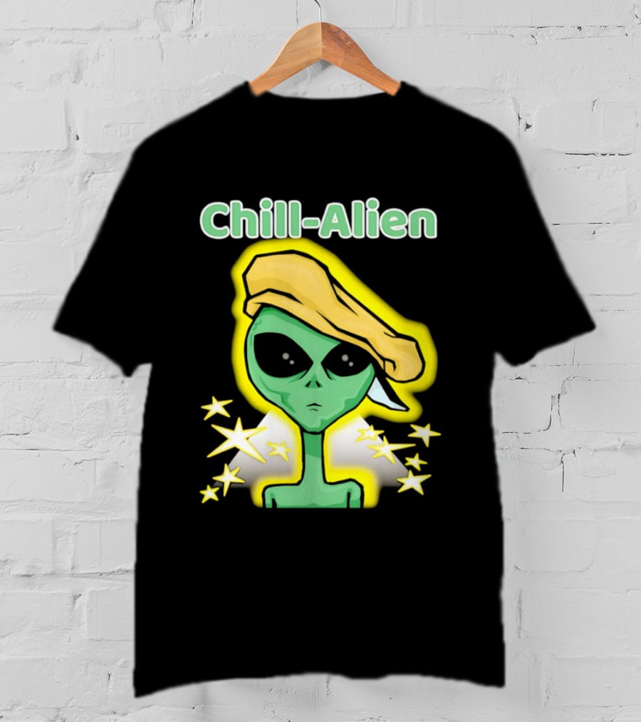 Chill Alien Beret Hat Stars Glow T-Shirt