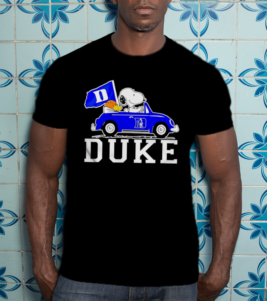 Snoopy And Woodstock Driving Duke Blue Car With Duke Blue Devils Flag T-Shirt