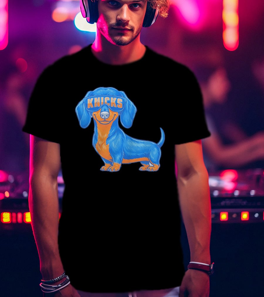 Knicks Dachshund Dog Cartoon Glasses T-Shirt