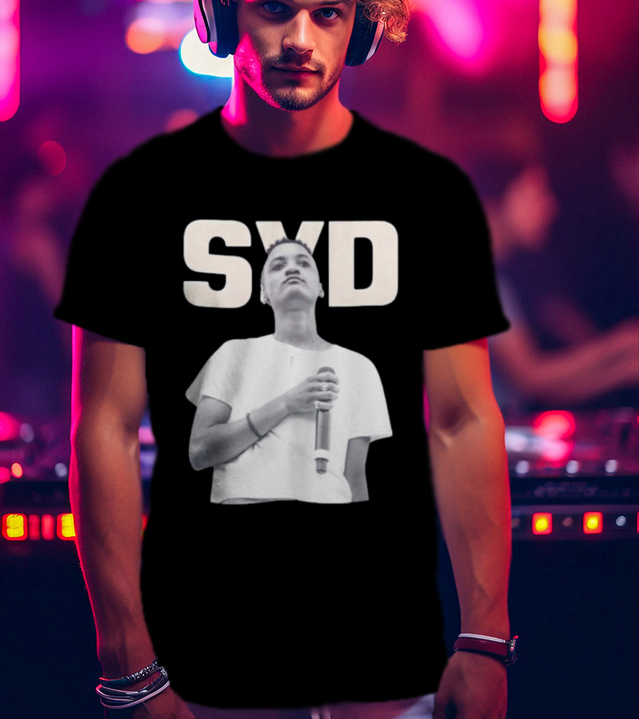 SYD Sydney Bennett Microphone Performance T-Shirt