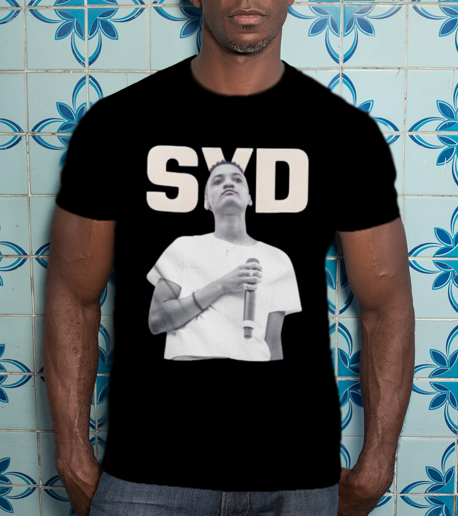 SYD Sydney Bennett Microphone Performance T-Shirt