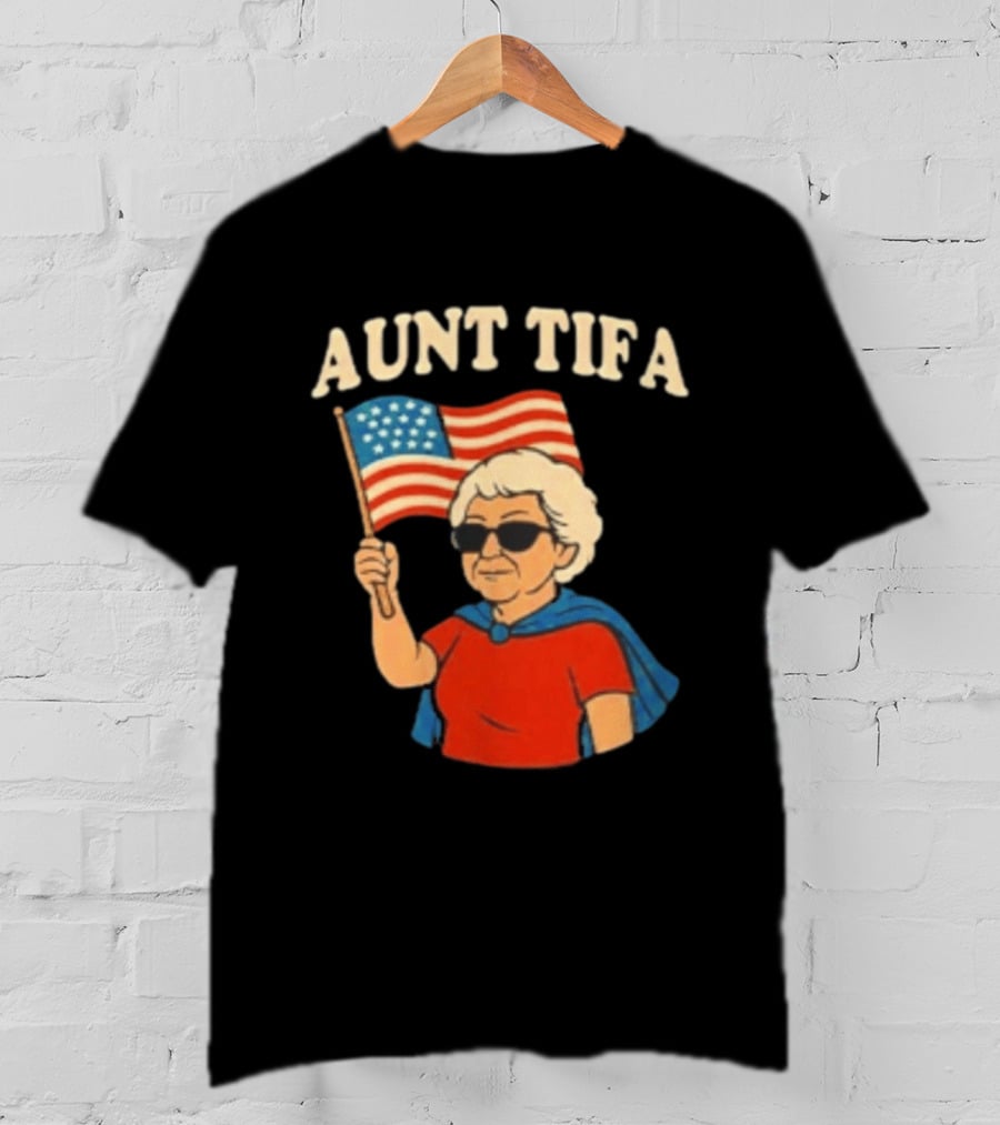 Aunt Tifa USA Flag And Cool Grandma In Sunglasses T-Shirt
