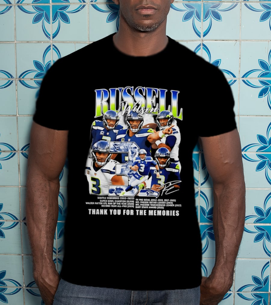 Seattle Seahawks Russell Wilson Number 3 Thank You For The Memories T-Shirt