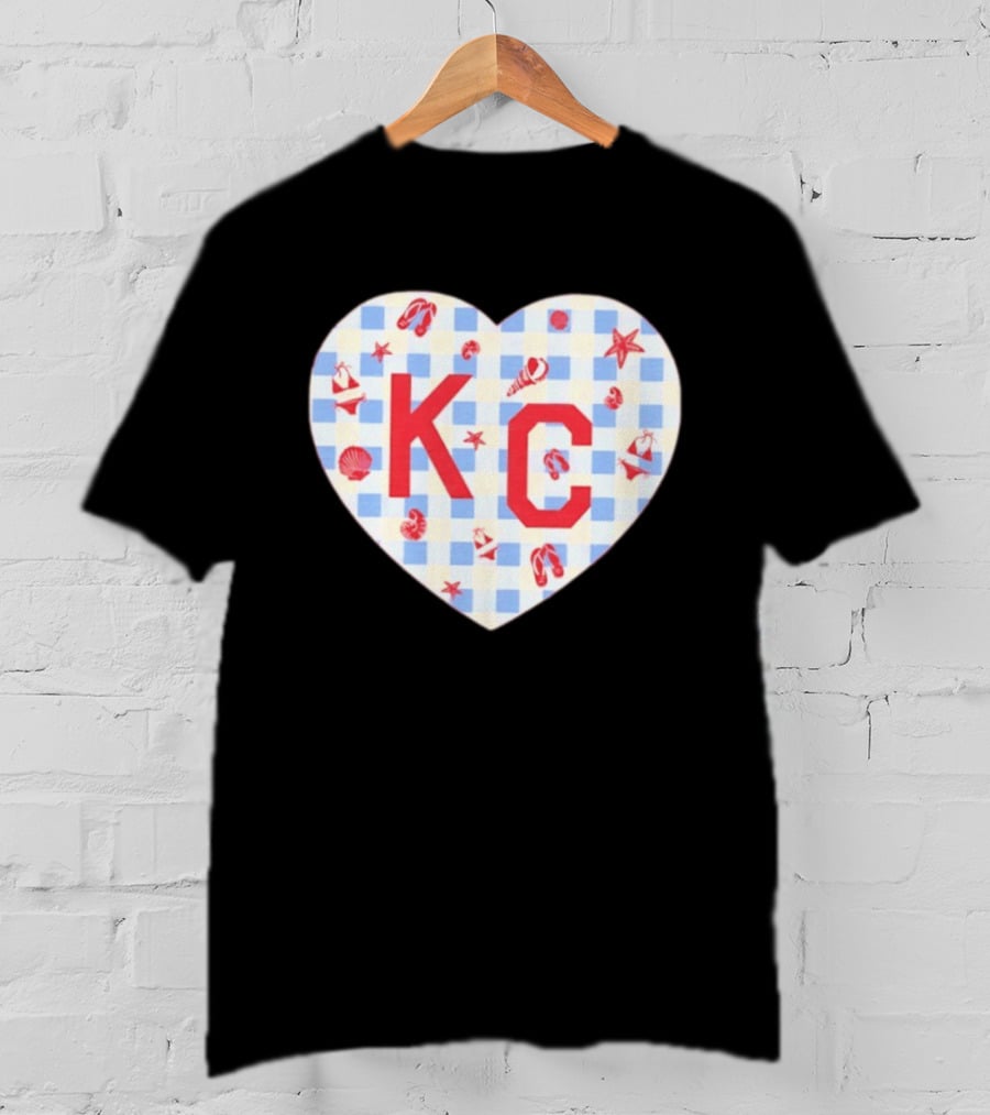 KC Heart Summertime Oatmeal Checkered Seashells And Starfish T-Shirt