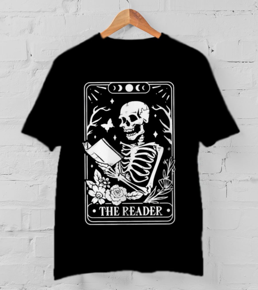 The Reader Skeleton Book Moon Phases Floral Tarot Card T-Shirt