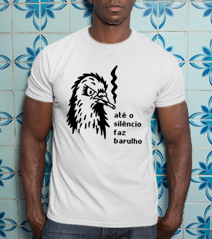 Eagle Smoking Até O Silêncio Faz Barulho T-Shirt