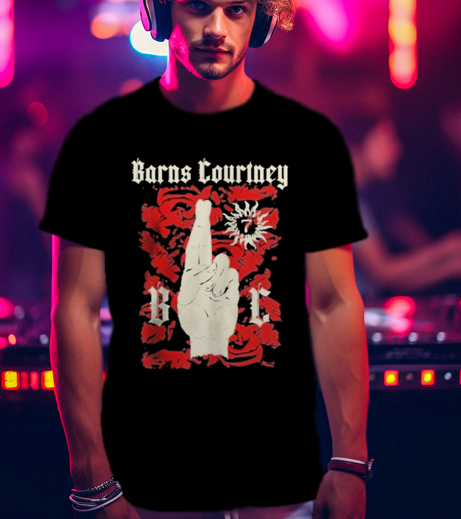 Barns Courtney Icon Roses Crossed Fingers V I C T-Shirt