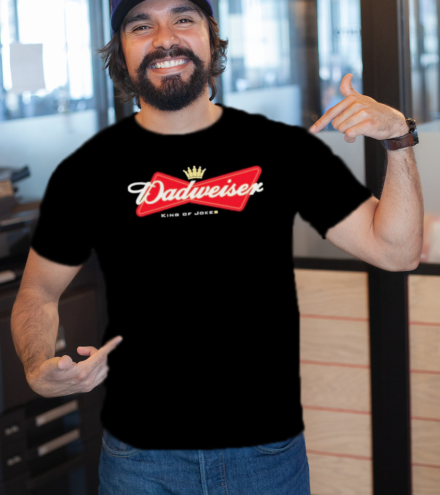 Dadweiser King Of Jokes Crown T-Shirt