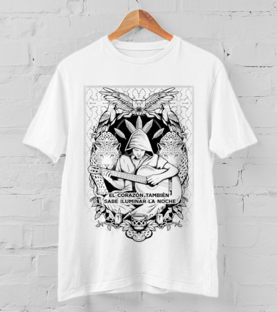 El Corazón También Sabe Iluminar La Noche Intricate Gothic Embrace T-Shirt