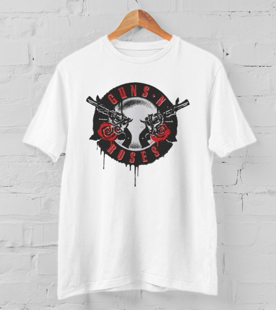 Guns N Roses World Tour 2026 Spray Painted Skull And Roses T-Shirt