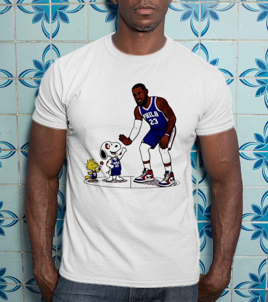 Snoopy Woodstock High Five LeBron James 23 Philadelphia 76ers Collaboration T-Shirt