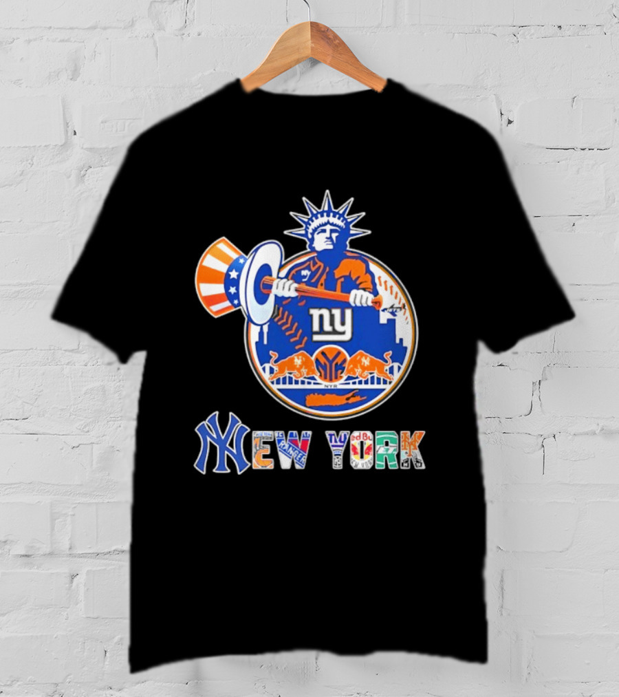 New York Liberty Skyline Sports Teams Knicks Mets Yankees T-Shirt